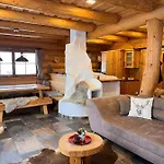 Chalet Almzauber - Haus Enzian Inkl Infrarotliegen