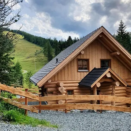 Alpesi faház Almzauber - Haus Enzian Inkl Infrarotliegen Hochrindl