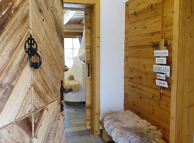 Almzauber - Haus Enzian Inkl Infrarotliegen Alpesi faház Hochrindl